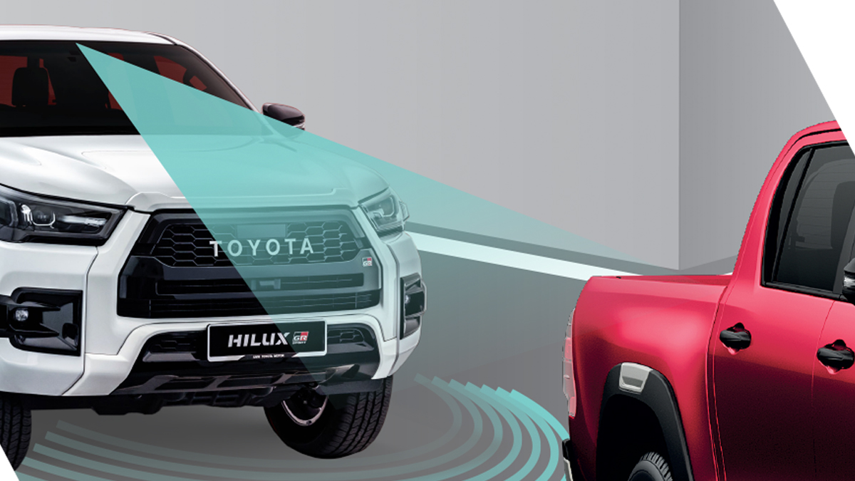 Toyota Safety Sense Pre-Collision System (PCS)*